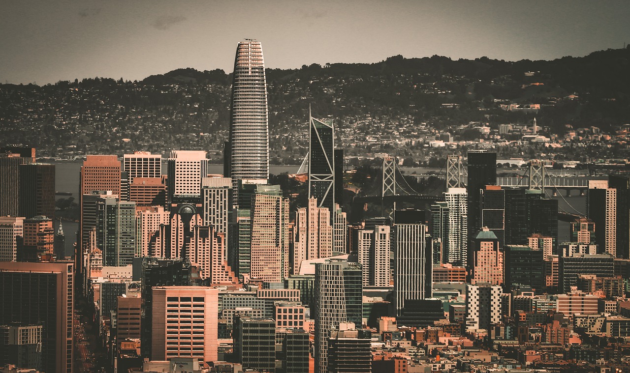 還是防守 還是防守